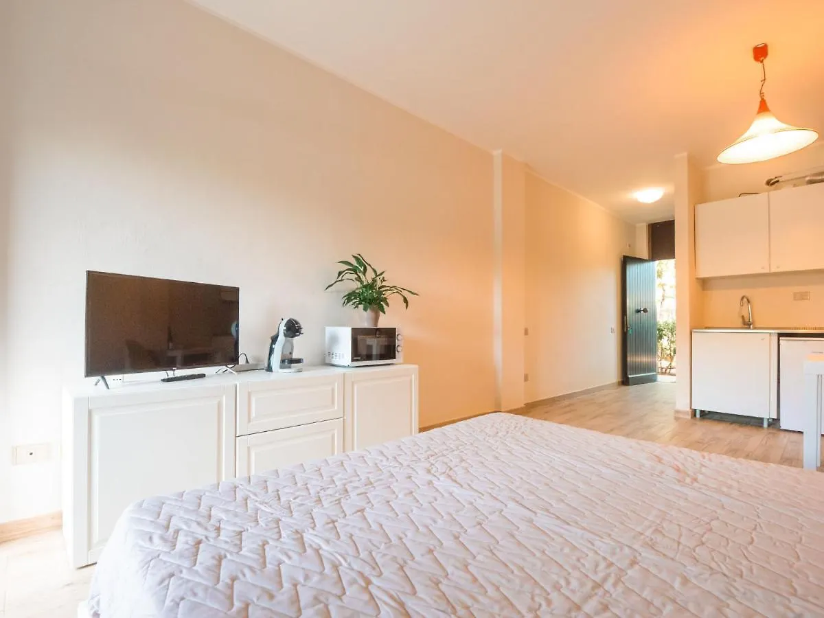 Apartment Magnolia-17 By Interhome Marina Di Bibbona