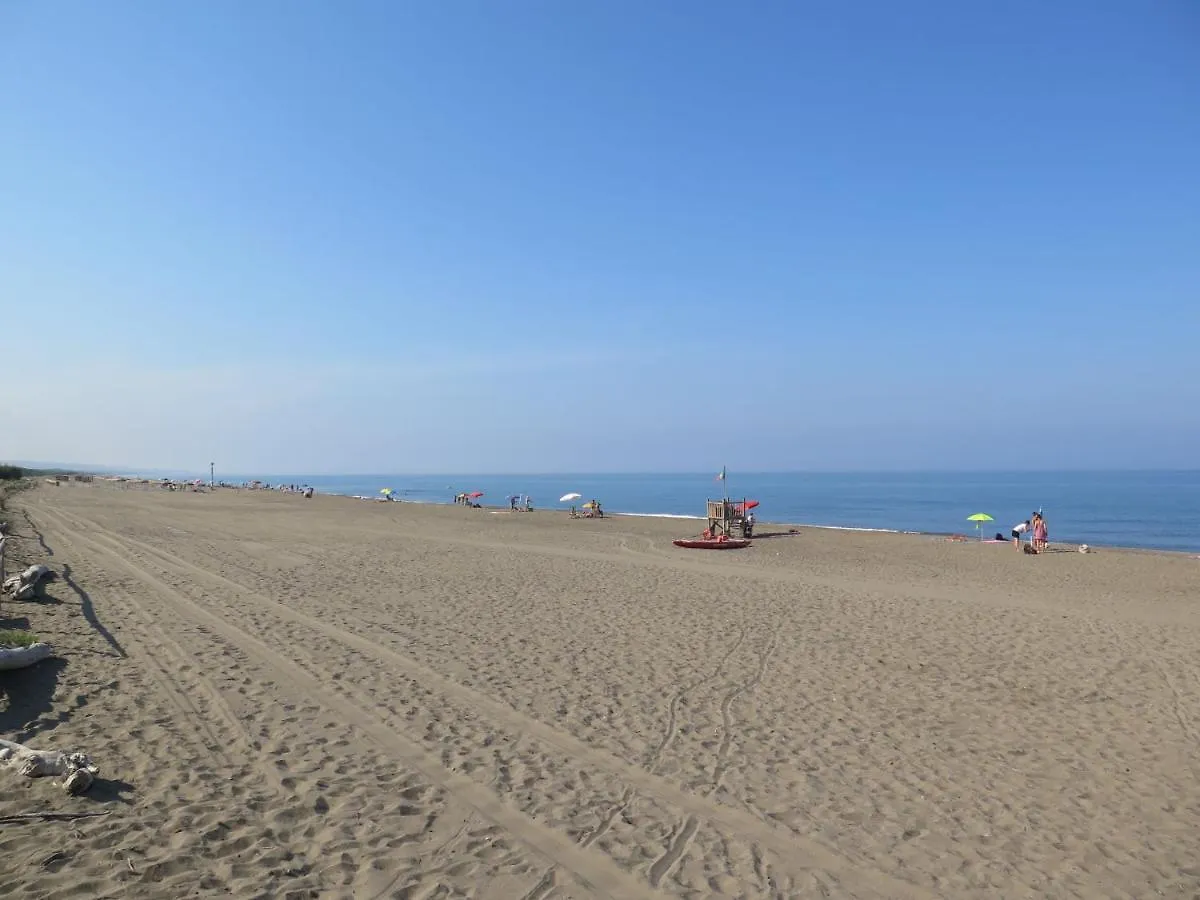 Apartment Magnolia-17 By Interhome Marina Di Bibbona
